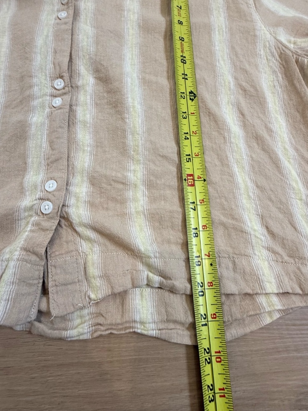 Stars Above Linen Blend Cream Short Sleeve Button Down Shirt Size Large - Picture 3 of 7